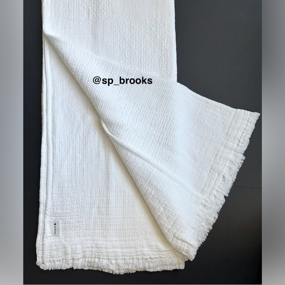 🎁Piscatextil Throw Blanket - White Multi Textured Squares - 100% Cotton - Picture 9 of 10